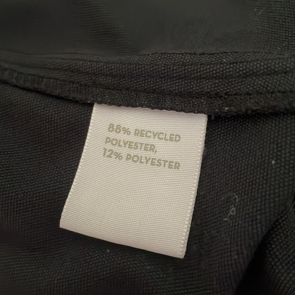 NAU sleeves dress with a square neckline, black, size 6 pockets sundress - Picture 9 of 10